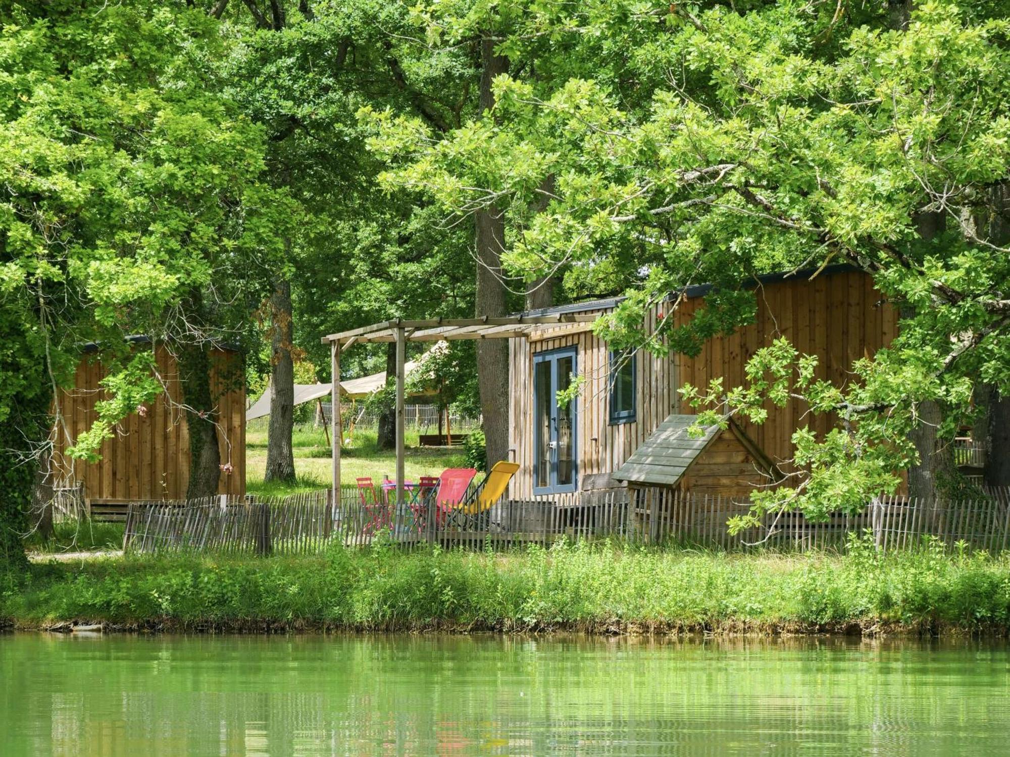 Whaka Lodge Seissan Εξωτερικό φωτογραφία